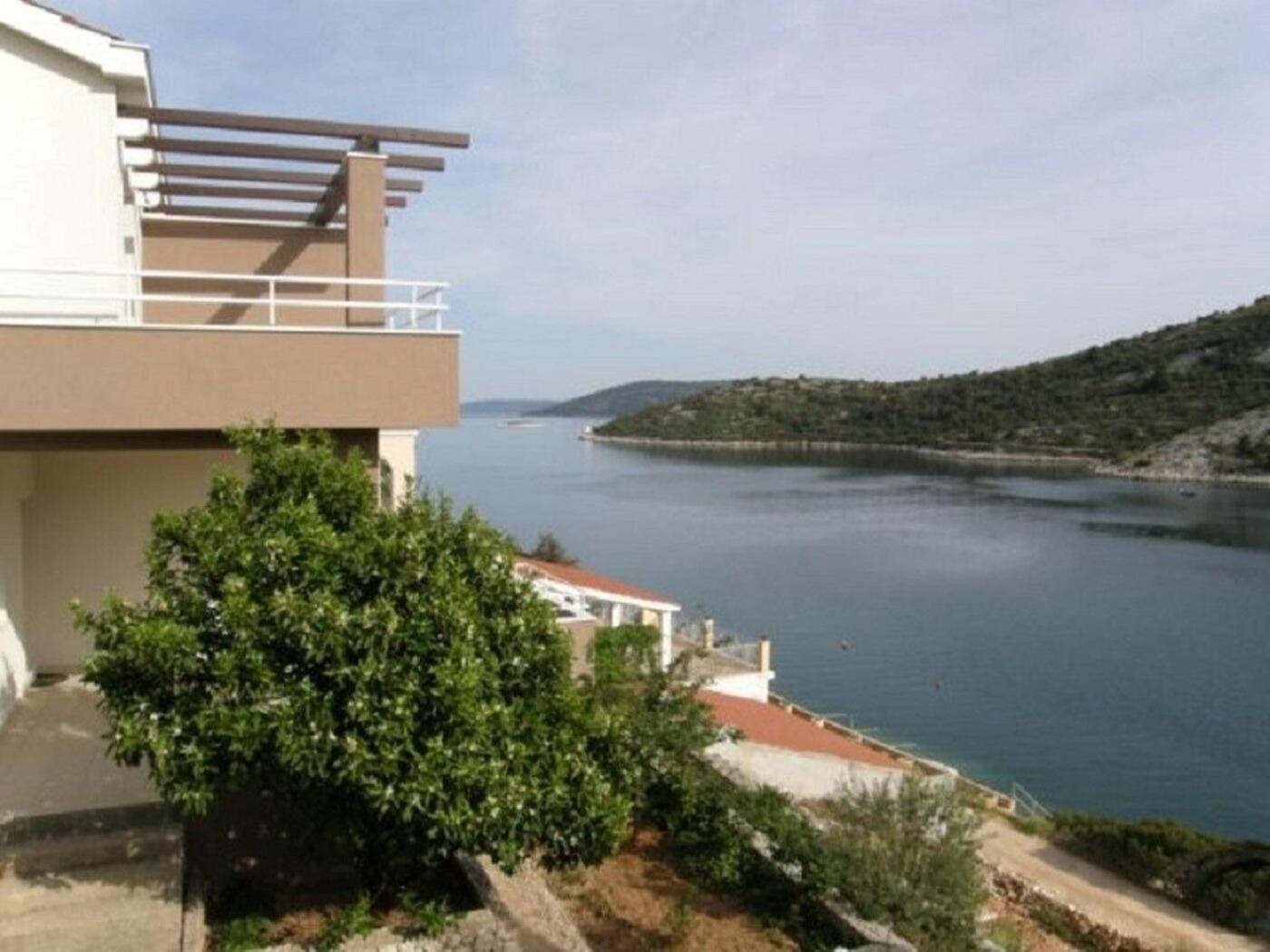 Apartments Ljubi Vinisce Luaran gambar